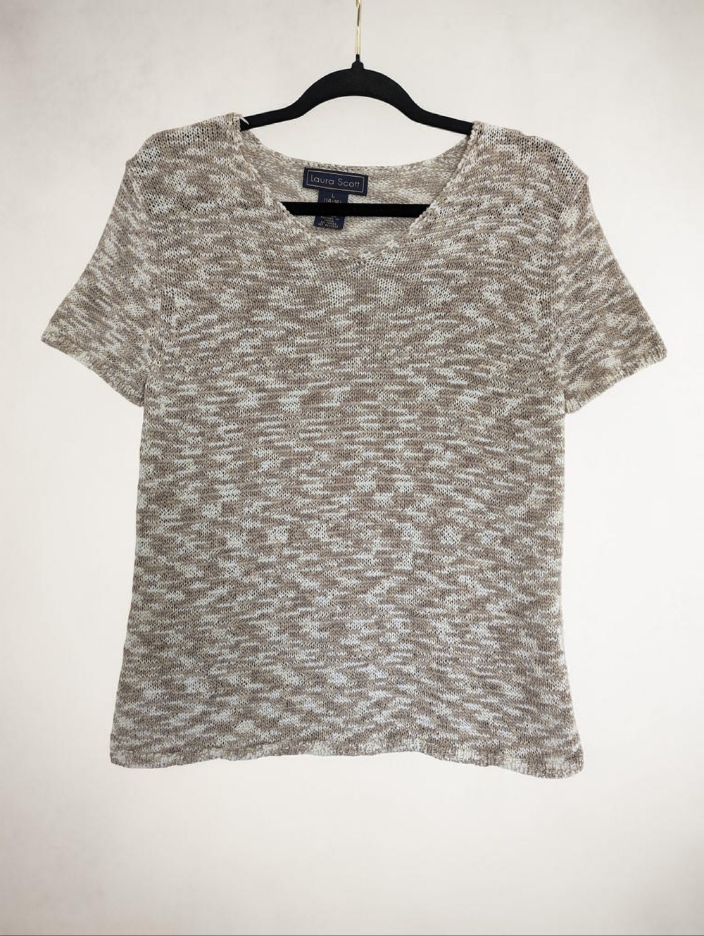 Laura Scott Beige Tan Knit Short Sleeve Top Minimalist Women‎ L But Runs Small